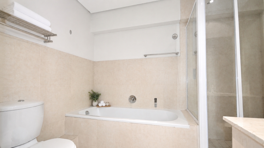 2 Bedroom Property for Sale in Cape Town City Centre Western Cape
